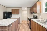 135 E Main Street, Rocky Mount, NC 27803 — 3-bedroom manufactured home, Rocky Mount, NC, photo 8 of 37: 14-web-or-mls-DSC08985