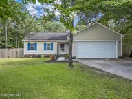 404 Silo Court, Hubert, NC 28539 — 3-bedroom home in Ole Mill Village, Hubert, NC, photo 1 of 38: 1-web-or-mls-P7011908