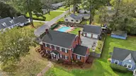 204 E College Street, Whiteville, NC 28472 — 4-bedroom home in Whiteville, Whiteville, NC, photo 2 of 43: 47_204_e_college_st_043