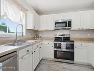 310 Combine Court, Richlands, NC 28574 — 3-bedroom home in Hill Farms, Richlands, NC, photo 13 of 53: 30-web-or-mls-310 Combine Ct. 14