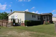 217 Francktown Road, Richlands, NC 28574 — 3-bedroom manufactured home in Guy Harliss King Lots, Richlands, NC, photo 8 of 60: IMG_5949
