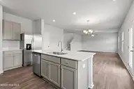 101 N Squires Run Lane, Richlands, NC 28574 — 4-bedroom home in Squires Run Village, Richlands, NC, photo 14 of 53