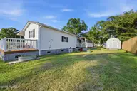 5427 Dove Drive SW, Ocean Isle Beach, NC 28469 — 1-bedroom manufactured home in Shan-gri-la, Ocean Isle Beach, NC, photo 5 of 35