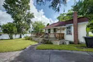 1298 Brices Creek Road, New Bern, NC 28562 — 1-bedroom waterfront home, New Bern, NC, photo 1 of 33: 27-1298_Brices _Creek-12