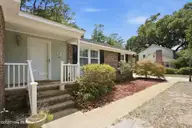 206 Royal Oak Drive, Wilmington, NC 28409 — 4-bedroom waterfront home in Hickory Knoll, Wilmington, NC, photo 2 of 60