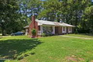 4280 SE College Street, Ayden, NC 28513 — 3-bedroom home in Sunrise Park, Ayden, NC, photo 7 of 35: 8-web-or-mls-BLS_0004 (1)