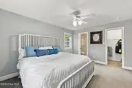 5203 Meadowbrook Drive, Trent Woods, NC 28562 — 3-bedroom home in Country Club Park, Trent Woods, NC, photo 5 of 61: Master Bedroom