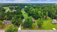 2444 Creekside Road, Kinston, NC 28504 — 3-bedroom home in Branchwood, Kinston, NC, photo 15 of 51: 15-2444 Creekside Rd-15