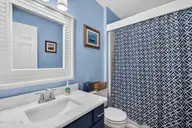 209 River Reach Drive, Swansboro, NC 28584 — 3-bedroom waterfront home in River Reach, Swansboro, NC, photo 24 of 32