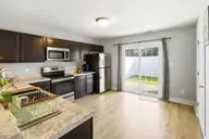 121 W Murrow Lane, Jacksonville, NC 28546 — 2-bedroom townhome in Carolina Plantations, Jacksonville, NC, photo 12 of 44