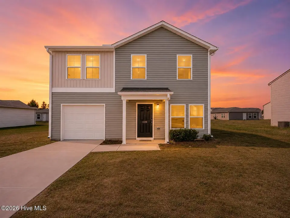 1229 Fescue Road, Rocky Mount, NC 27801 — 3-bedroom home in Flagmarsh Hills, Rocky Mount, NC, photo 1 of 16: 3 BR / 2.5 BA + Flex Space!