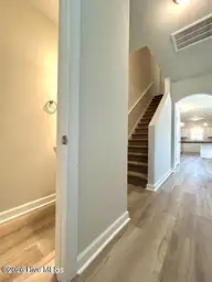 107 Chestnut Hill Drive, Jacksonville, NC 28546 — 3-bedroom townhome in Hunters Creek, Jacksonville, NC, photo 9 of 49