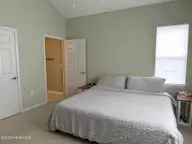 5069 Wyncie Wynd, Southport, NC 28461 — 2-bedroom condo in South Harbour Village, Southport, NC, photo 10 of 24: Primary Bedroom
