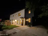 1202 Chestnut Street, Wilmington, NC 28401 — 3-bedroom home in Castle Dock, Wilmington, NC, photo 4 of 60
