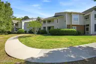 4108 Breezewood Drive Apt 101, Wilmington, NC 28412 — 2-bedroom condo in Breezewood Condominiums, Wilmington, NC, photo 4 of 61