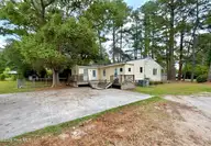 2898 Wallace Family Road, Kinston, NC 28501 — 3-bedroom home, Kinston, NC, photo 10 of 59: IMG_0755