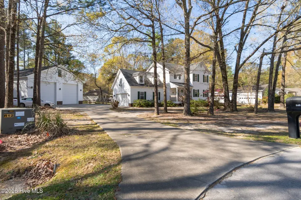 589 Deer Run Road, New Bern, NC 28562 — 3-bedroom home in Deer Run, New Bern, NC, photo 1 of 46: 589 Deer Run-1