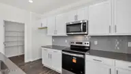 712 Lazy Elm Lane, Aberdeen, NC 28315 — 3-bedroom home in Collinswood, Aberdeen, NC, photo 10 of 40: Dr_Horton_Collinswood_Lot_77_12