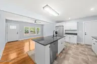 865 N Page Street, Southern Pines, NC 28387 — 3-bedroom home in Downtown, Southern Pines, NC, photo 5 of 36: 25-DSC01801