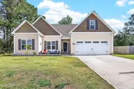 301 Buckeye Court S, Jacksonville, NC 28540 — 3-bedroom home in Gate Stone, Jacksonville, NC, photo 1 of 28