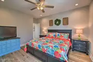 124 Salt Marsh Way, Atlantic Beach, NC 28512 — 4-bedroom waterfront home in Salt Marsh Villas, Atlantic Beach, NC, photo 6 of 32: Pink8