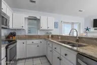 5307 Ocean Drive East, Emerald Isle, NC 28594 — 4-bedroom waterfront townhome in Emerald Isle By The Sea, Emerald Isle, NC, photo 6 of 37: Crystal Coast - 5307 Ocean Dr East