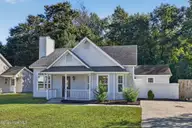 609 Bay Blossom Drive, Wilmington, NC 28411 — 3-bedroom home in Meadowbrook, Wilmington, NC, photo 4 of 38: 609BayBlossomDrive-3