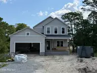 278 E Ivybridge Drive, Hubert, NC 28539 — 3-bedroom waterfront home in Kingsbridge II, Hubert, NC, photo 2 of 30
