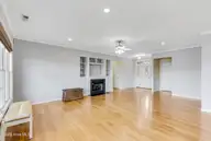 1161 S Shore Drive, Southport, NC 28461 — 3-bedroom waterfront home in Boiling Spring Lakes, Southport, NC, photo 11 of 42: 1161 S Shore-11