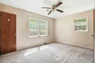 5117 Chaucer Drive, Wilmington, NC 28405 — 3-bedroom home in Kings Grant, Wilmington, NC, photo 18 of 46: 19_DSC05127