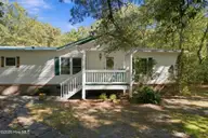 42 Warwick Court, Hampstead, NC 28443 — 3-bedroom manufactured home in Groves Point, Hampstead, NC, photo 1 of 55: 1-web-or-mls-DSC01252