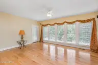 940 Diamondhead Drive S, Pinehurst, NC 28374 — 3-bedroom home in Unit 13, Pinehurst, NC, photo 17 of 41: family room1