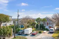 211 Seacrest Drive Unit D, Wrightsville Beach, NC 28480 — 3-bedroom waterfront condo in Seacrest Villas, Wrightsville Beach, NC, photo 9 of 26: 211 Seacrest Drive Unit D (9)