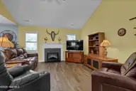 116 Bellchase Drive, Jacksonville, NC 28540 — 4-bedroom home in Northridge, Jacksonville, NC, photo 9 of 35