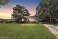 1502 N Hills Court, New Bern, NC 28562 — 3-bedroom home, New Bern, NC, photo 1 of 61: IMG_2062