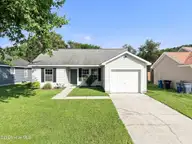 3009 Steeple Chase Court, Jacksonville, NC 28546 — 3-bedroom home in Foxhorn Village, Jacksonville, NC, photo 1 of 54