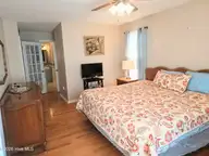 111 Canebrake Drive, New Bern, NC 28562 — 2-bedroom waterfront home in River Bend, New Bern, NC, photo 20 of 44