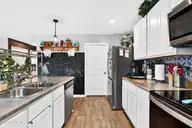 1139 Carteret Manor Drive, Jacksonville, NC 28546 — 4-bedroom home in Wantland's Ferry @ Towne Pointe, Jacksonville, NC, photo 2 of 41