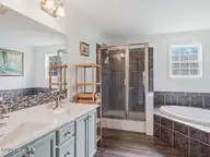 131 Circle Drive, Cedar Point, NC 28584 — 3-bedroom manufactured home, Cedar Point, NC, photo 16 of 39: IMG_9876