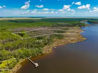 157 Jones Gut Drive, Beaufort, NC 28516 — 3-bedroom waterfront home in Back Creek, Beaufort, NC, photo 3 of 49: 40-web-or-mls-chadwick-visuals-157-jones