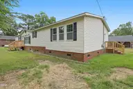 107 W Robertson Street, Beulaville, NC 28518 — 3-bedroom manufactured home, Beulaville, NC, photo 9 of 52