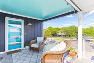 15 Coral Drive, Wrightsville Beach, NC 28480 — 5-bedroom waterfront home in Shore Acres, Wrightsville Beach, NC, photo 6 of 75: 006_15_coral_drive_-06_941
