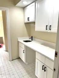1121 Sandmoore Drive, Southern Pines, NC 28387 — 2-bedroom condo in Talamore, Southern Pines, NC, photo 7 of 20: IMG_7438