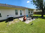 302 Carlisle Court, Jacksonville, NC 28540 — 4-bedroom home in Gateway, Jacksonville, NC, photo 20 of 21
