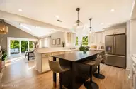 119 Pine Bluff Drive, Morehead City, NC 28557 — 3-bedroom waterfront home in Brandywine Bay, Morehead City, NC, photo 10 of 67: Kitchen