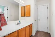 1011 Weathervane Hill Drive, Rocky Mount, NC 27803 — 3-bedroom home in Weathervane Hill, Rocky Mount, NC, photo 13 of 26: Primary Bath