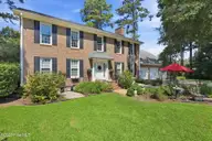 8002 Club House Drive, New Bern, NC 28562 — 4-bedroom home in Greenbrier, New Bern, NC, photo 4 of 62: 5-web-or-mls-0C0A1766