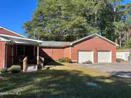 238 Nelson Street, Bethel, NC 27812 — 3-bedroom home, Bethel, NC, photo 4 of 33: IMG_6552