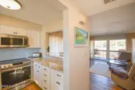 800 Saint Andrews Drive # 225, Pinehurst, NC 28374 — 2-bedroom condo in Linville Garden, Pinehurst, NC, photo 6 of 62: 800StAndrewsSt225-018