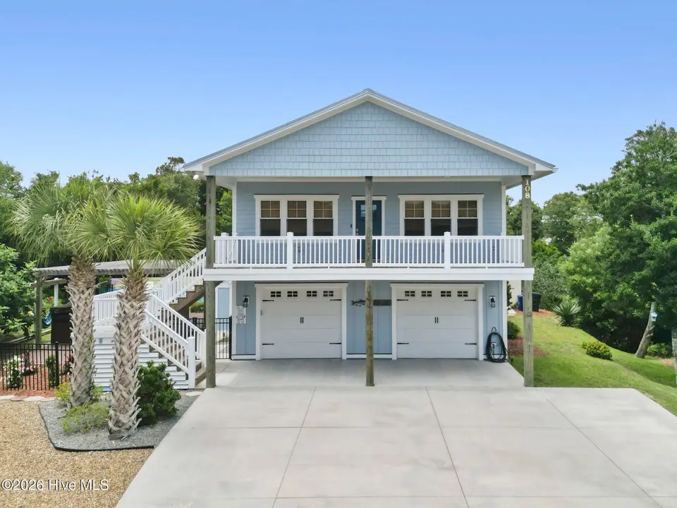 108 Dorothy Court, Emerald Isle, NC 28594 — 3-bedroom home in Ocean Crest, Emerald Isle, NC, photo 1 of 43: 1_DJI_0550